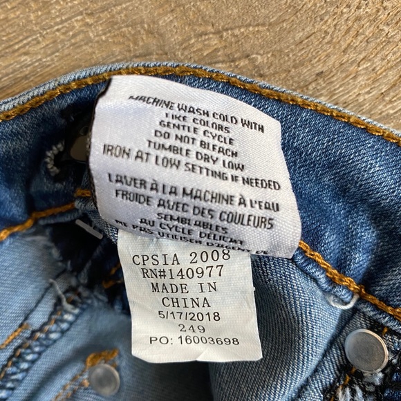 Hudson Jeans - Skinny Roll Cuff Crop Jeans - Picture 9 of 10